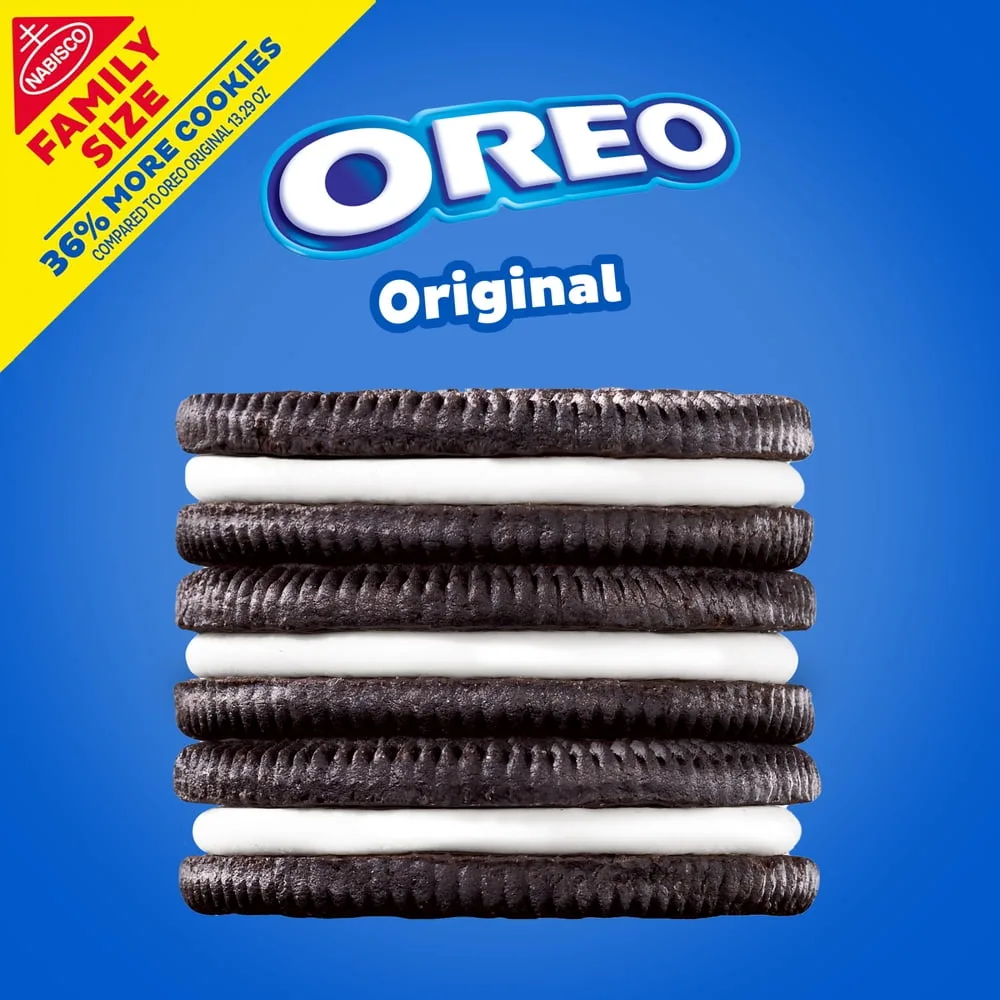 Chocolate Sandwich Cookies, Family Size — editorial view